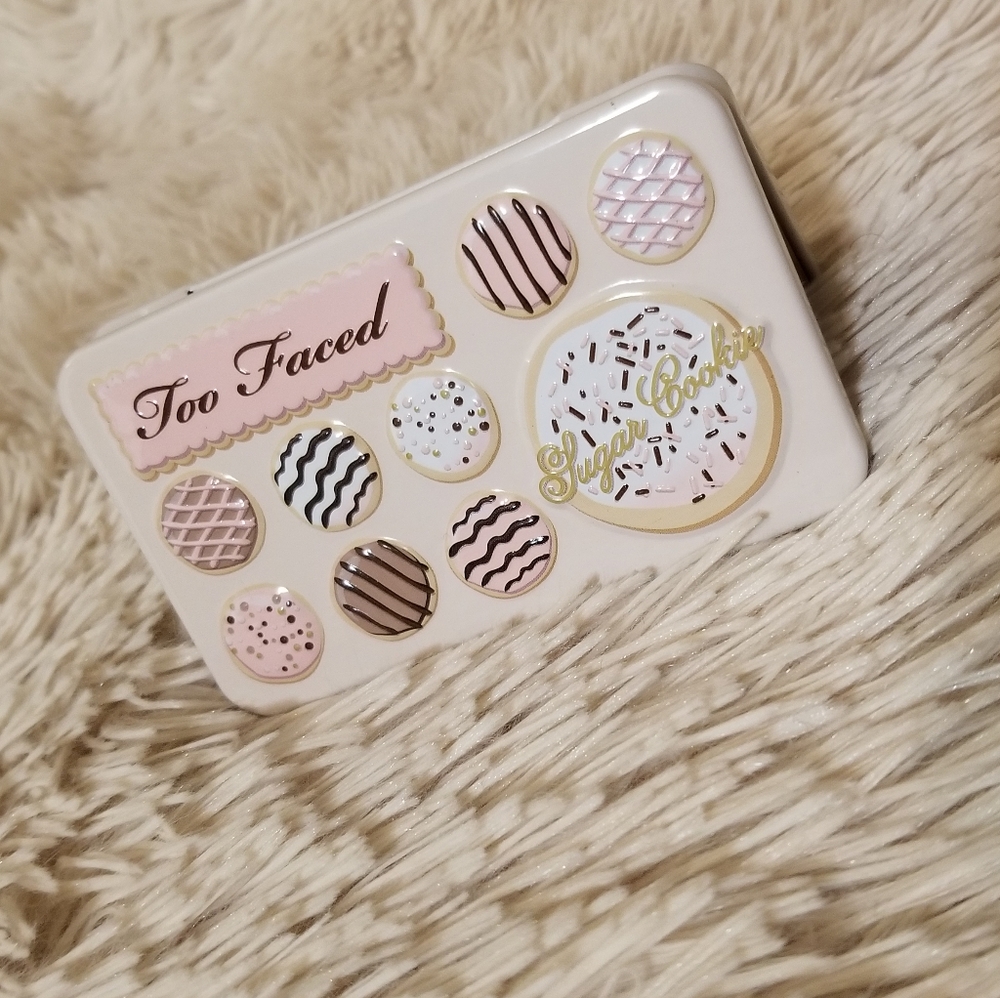 Too Faced Eyeshadow Palette